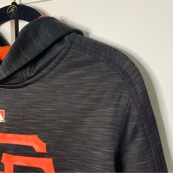 Authentic Majestic San Francisco Giants Graphic Hooded Sweatshirt - Picture 4 of 11